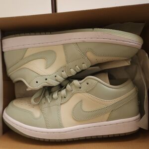 Jordan Athletic Shoes in Mint Green and Cream